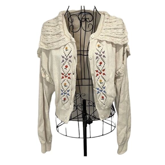 ZARA FLORAL EMBROIDERED KNIT CARDIGAN size S - Picture 1 of 9